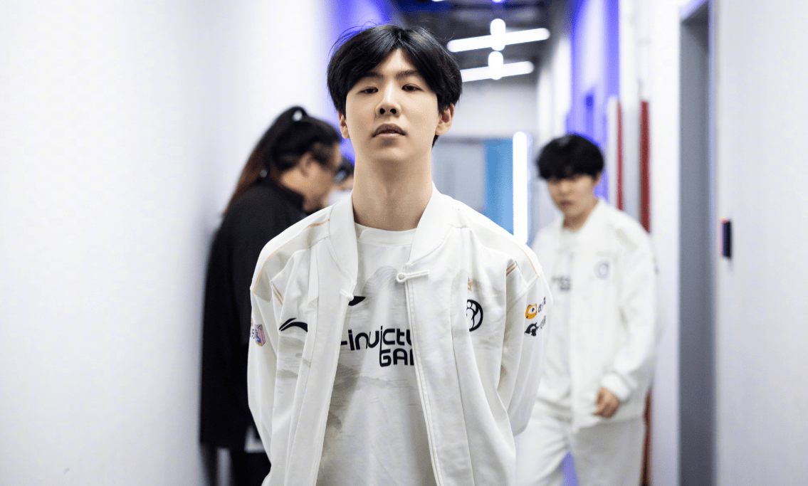 战层面保持 战层面保持